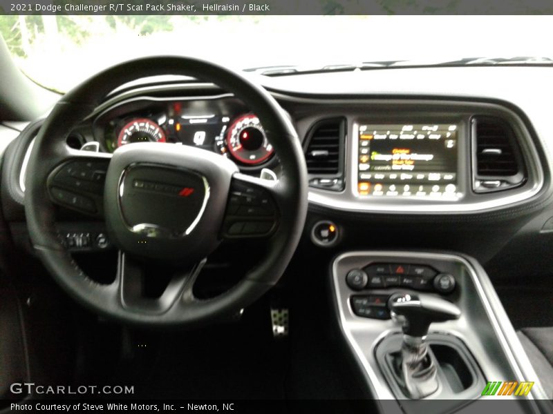 Hellraisin / Black 2021 Dodge Challenger R/T Scat Pack Shaker