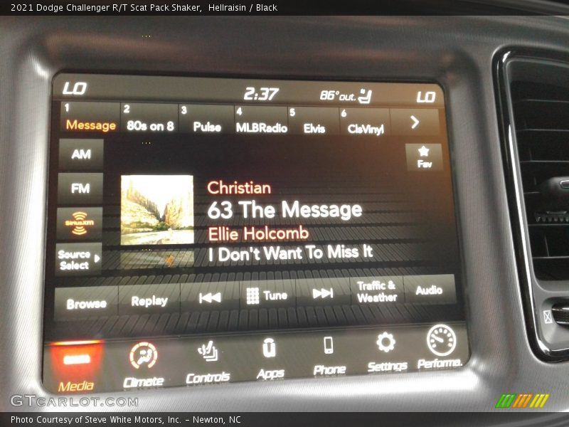 Audio System of 2021 Challenger R/T Scat Pack Shaker