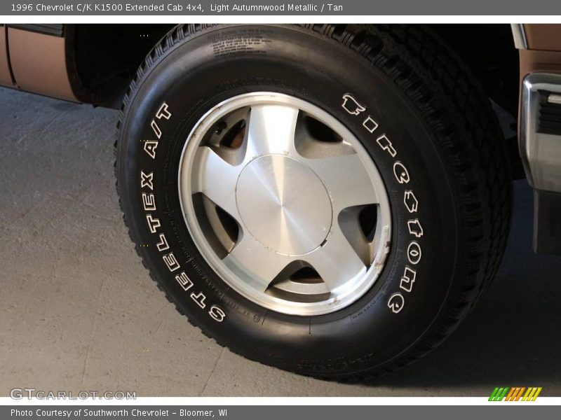 Light Autumnwood Metallic / Tan 1996 Chevrolet C/K K1500 Extended Cab 4x4