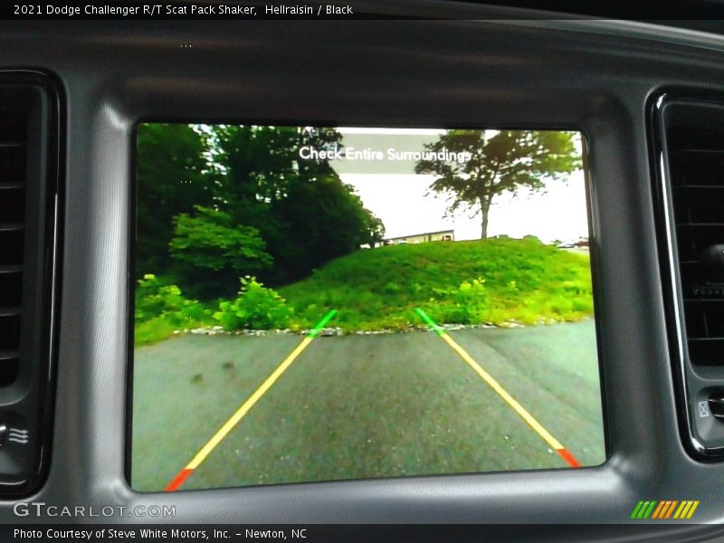 Hellraisin / Black 2021 Dodge Challenger R/T Scat Pack Shaker