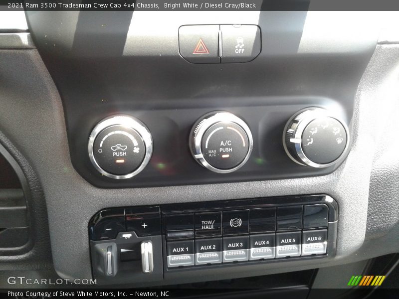 Bright White / Diesel Gray/Black 2021 Ram 3500 Tradesman Crew Cab 4x4 Chassis