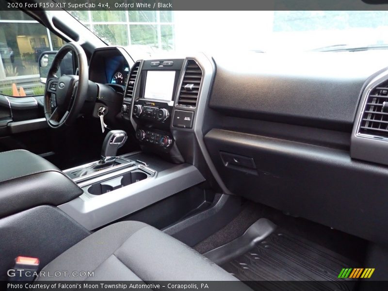 Oxford White / Black 2020 Ford F150 XLT SuperCab 4x4