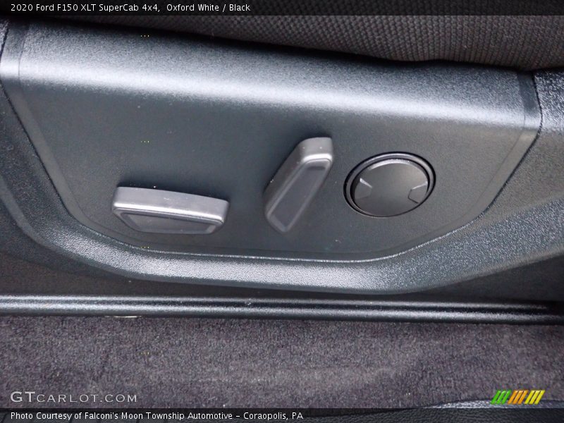 Oxford White / Black 2020 Ford F150 XLT SuperCab 4x4