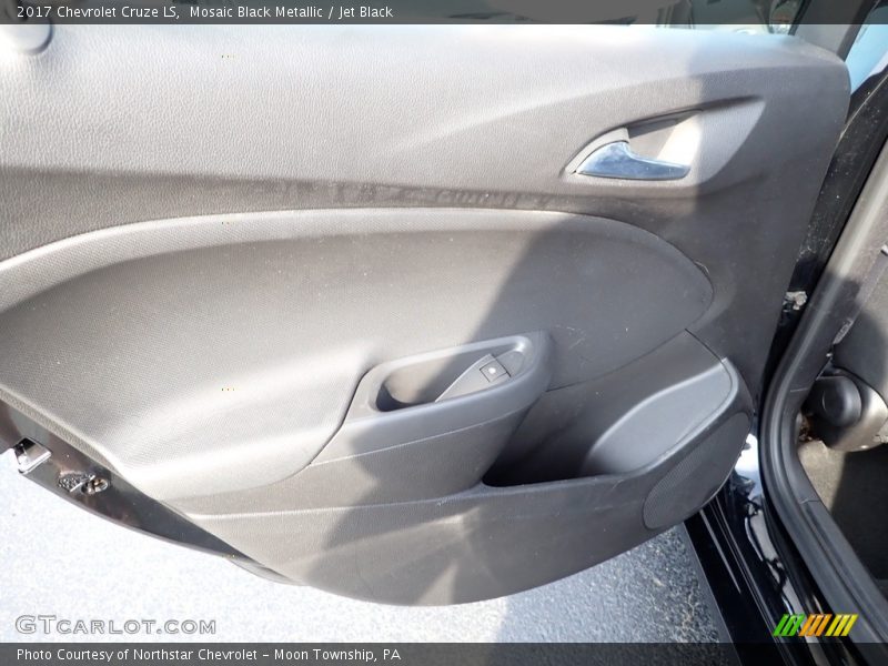 Mosaic Black Metallic / Jet Black 2017 Chevrolet Cruze LS