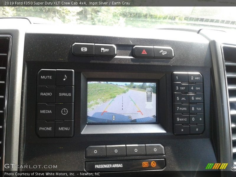 Ingot Silver / Earth Gray 2019 Ford F350 Super Duty XLT Crew Cab 4x4