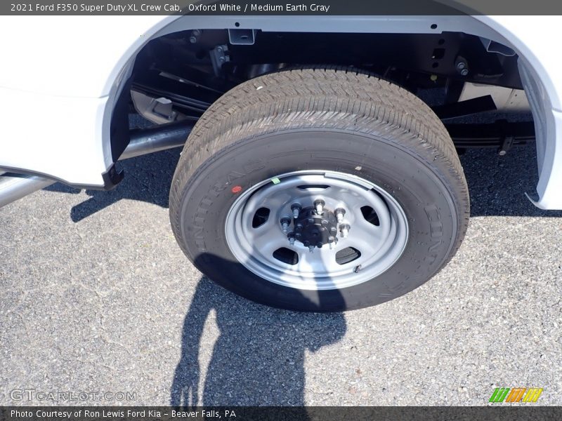 Oxford White / Medium Earth Gray 2021 Ford F350 Super Duty XL Crew Cab
