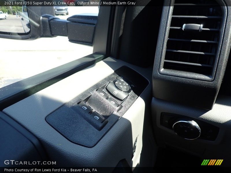 Oxford White / Medium Earth Gray 2021 Ford F350 Super Duty XL Crew Cab