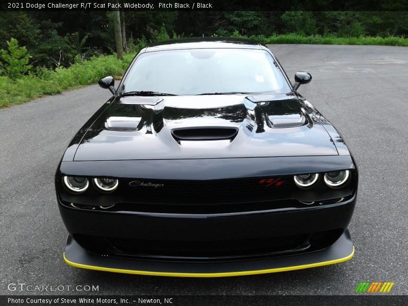 Pitch Black / Black 2021 Dodge Challenger R/T Scat Pack Widebody