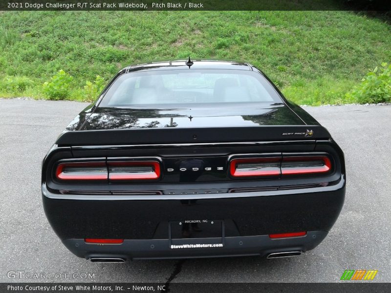 Pitch Black / Black 2021 Dodge Challenger R/T Scat Pack Widebody