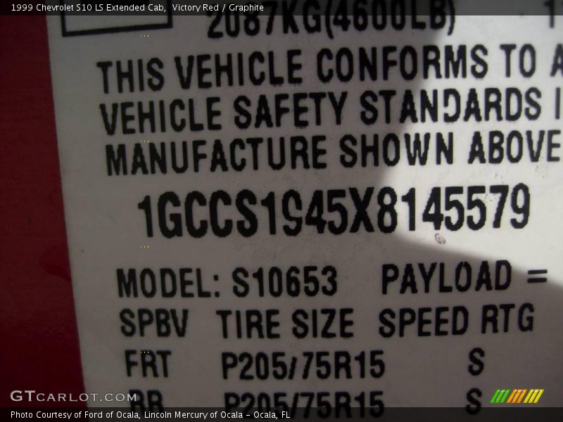 Victory Red / Graphite 1999 Chevrolet S10 LS Extended Cab
