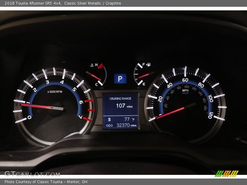 Classic Silver Metallic / Graphite 2018 Toyota 4Runner SR5 4x4