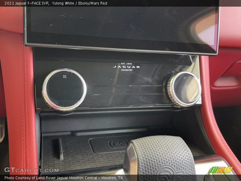 Controls of 2021 F-PACE SVR