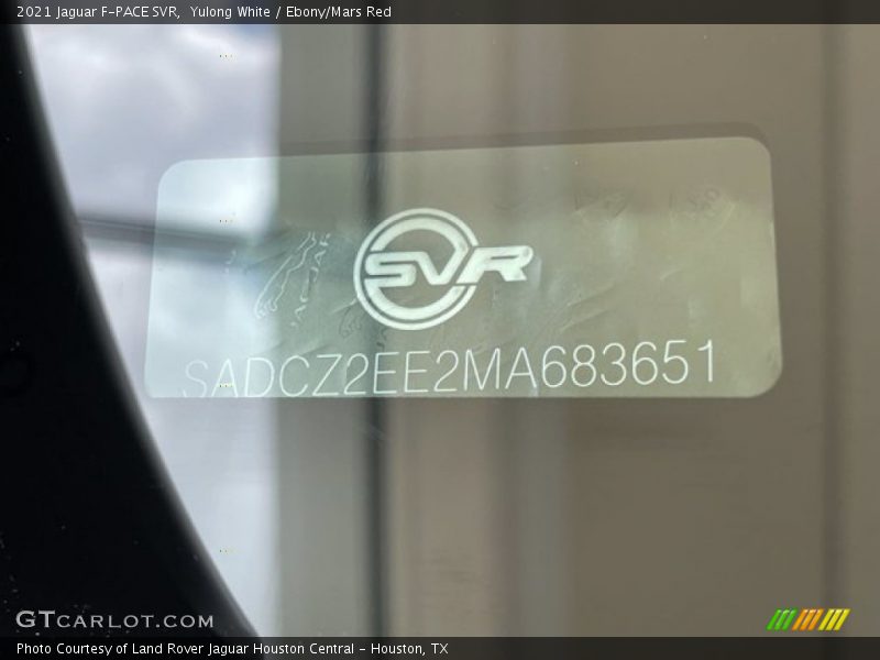 Yulong White / Ebony/Mars Red 2021 Jaguar F-PACE SVR