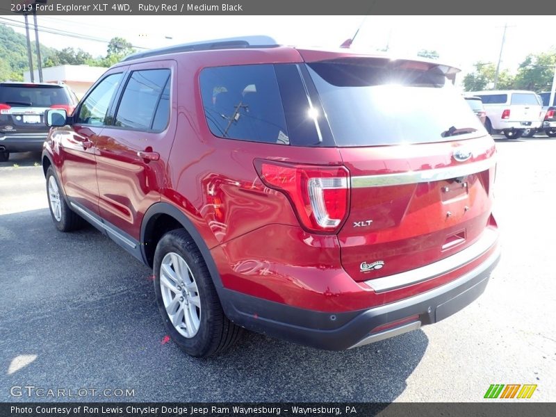 Ruby Red / Medium Black 2019 Ford Explorer XLT 4WD