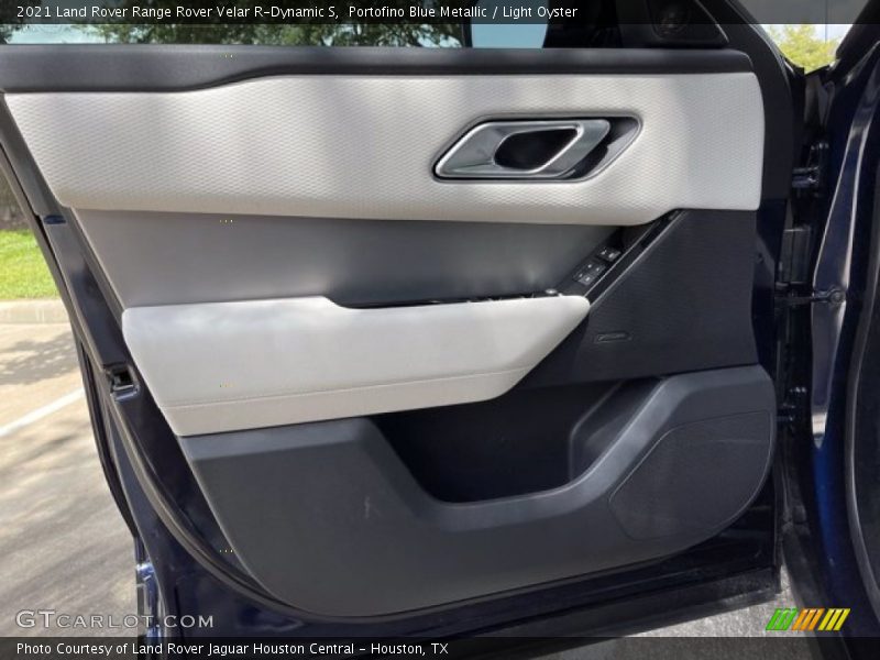 Door Panel of 2021 Range Rover Velar R-Dynamic S