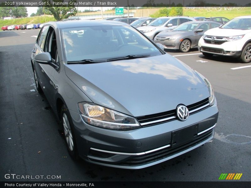 Platinum Gray Metallic / Titan Black 2018 Volkswagen Golf S