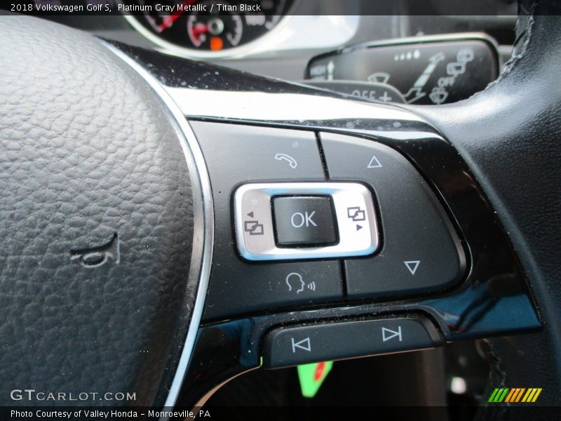 Platinum Gray Metallic / Titan Black 2018 Volkswagen Golf S
