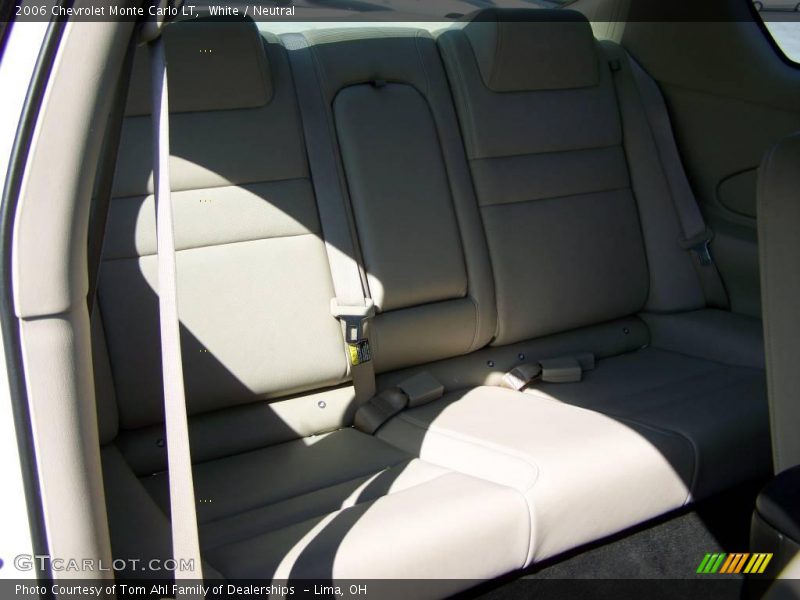 White / Neutral 2006 Chevrolet Monte Carlo LT