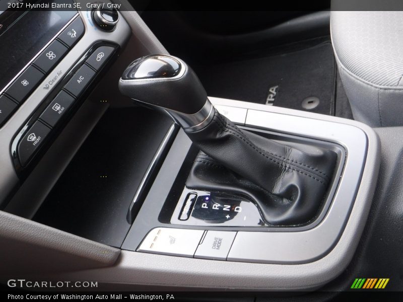 Gray / Gray 2017 Hyundai Elantra SE
