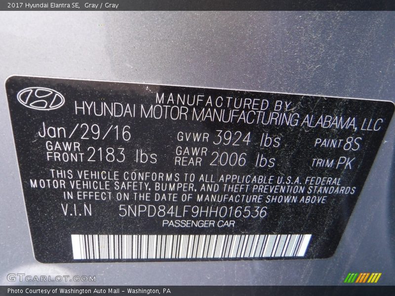 Gray / Gray 2017 Hyundai Elantra SE