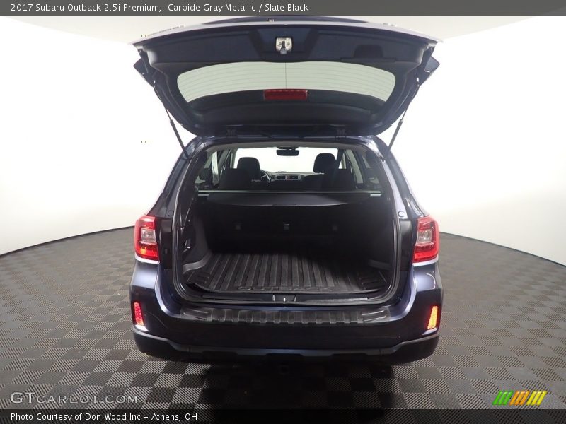 Carbide Gray Metallic / Slate Black 2017 Subaru Outback 2.5i Premium