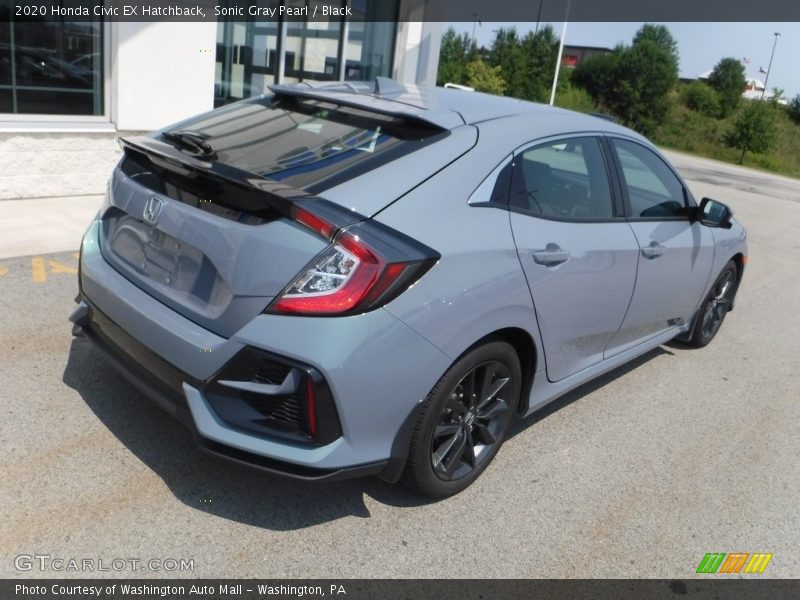 Sonic Gray Pearl / Black 2020 Honda Civic EX Hatchback