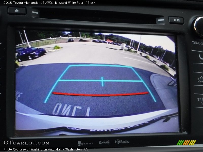 Blizzard White Pearl / Black 2018 Toyota Highlander LE AWD