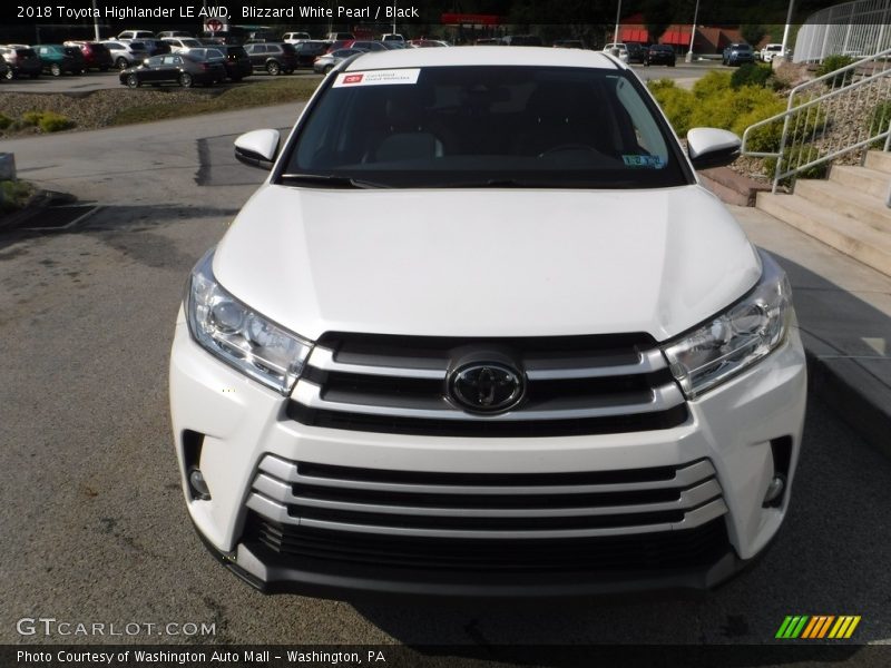 Blizzard White Pearl / Black 2018 Toyota Highlander LE AWD