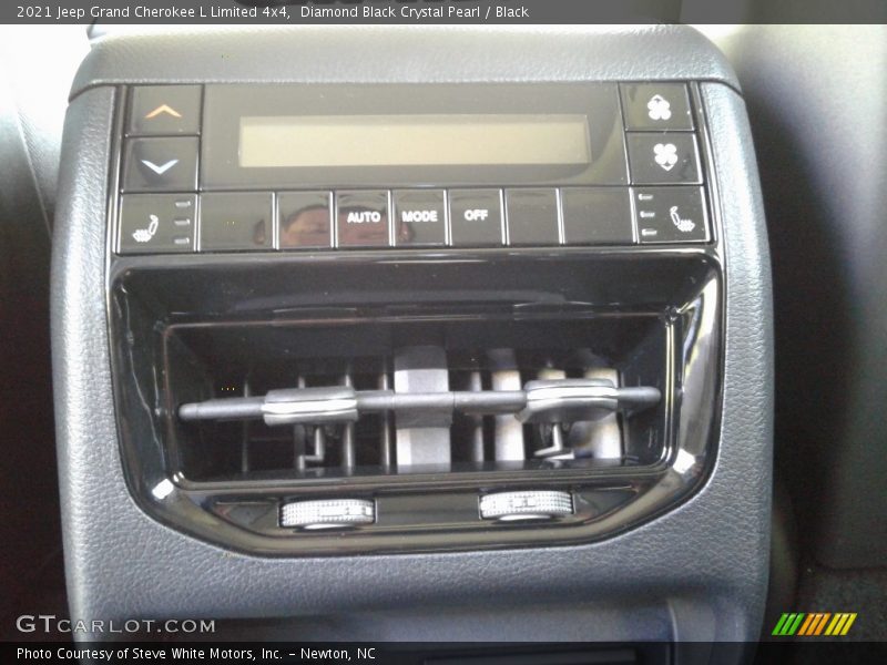 Diamond Black Crystal Pearl / Black 2021 Jeep Grand Cherokee L Limited 4x4