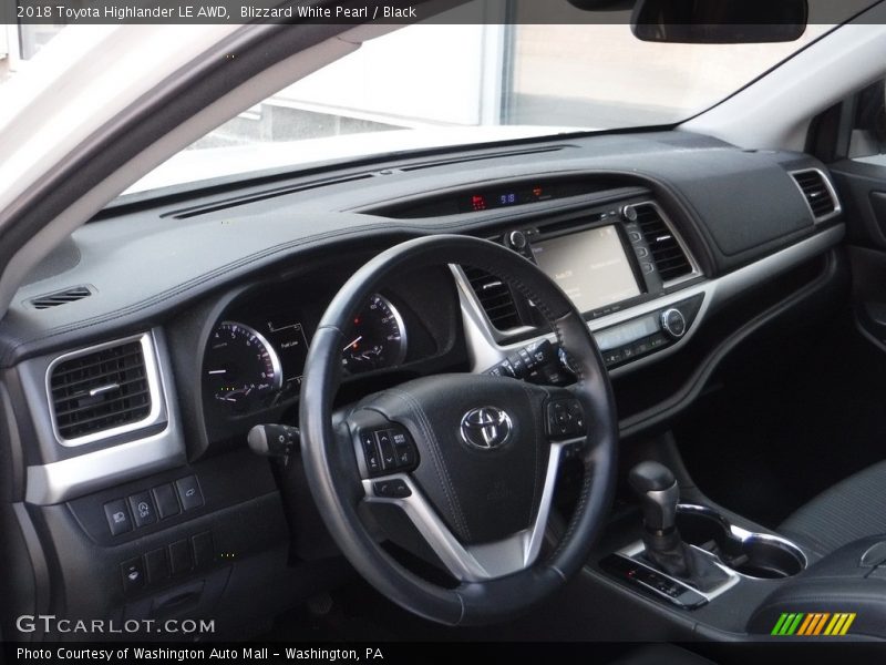 Blizzard White Pearl / Black 2018 Toyota Highlander LE AWD