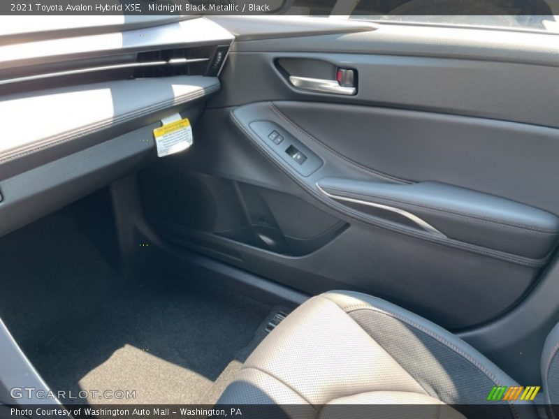 Midnight Black Metallic / Black 2021 Toyota Avalon Hybrid XSE