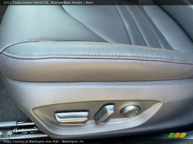 Midnight Black Metallic / Black 2021 Toyota Avalon Hybrid XSE