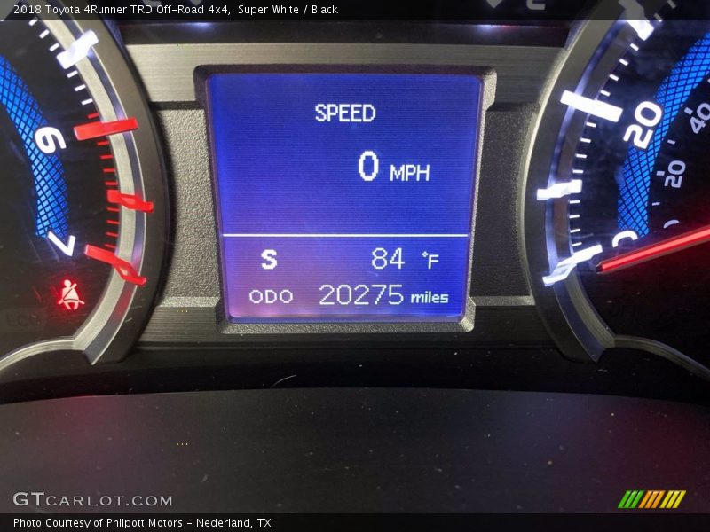 Super White / Black 2018 Toyota 4Runner TRD Off-Road 4x4