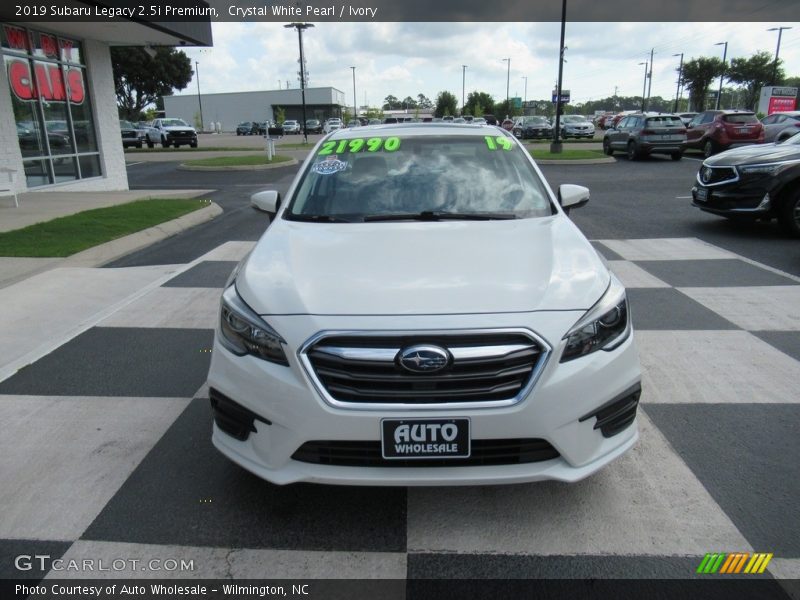 Crystal White Pearl / Ivory 2019 Subaru Legacy 2.5i Premium