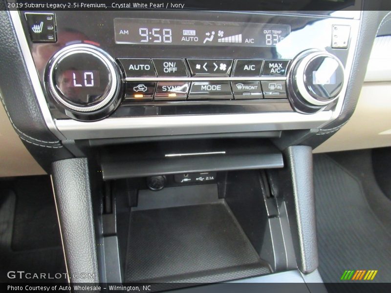 Crystal White Pearl / Ivory 2019 Subaru Legacy 2.5i Premium