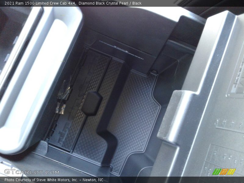 Diamond Black Crystal Pearl / Black 2021 Ram 1500 Limited Crew Cab 4x4