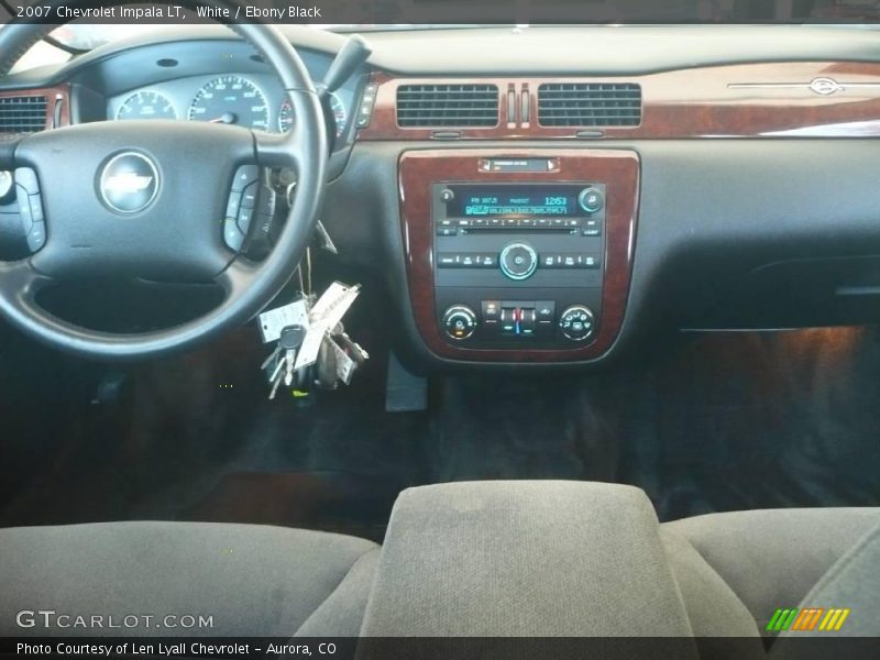 White / Ebony Black 2007 Chevrolet Impala LT