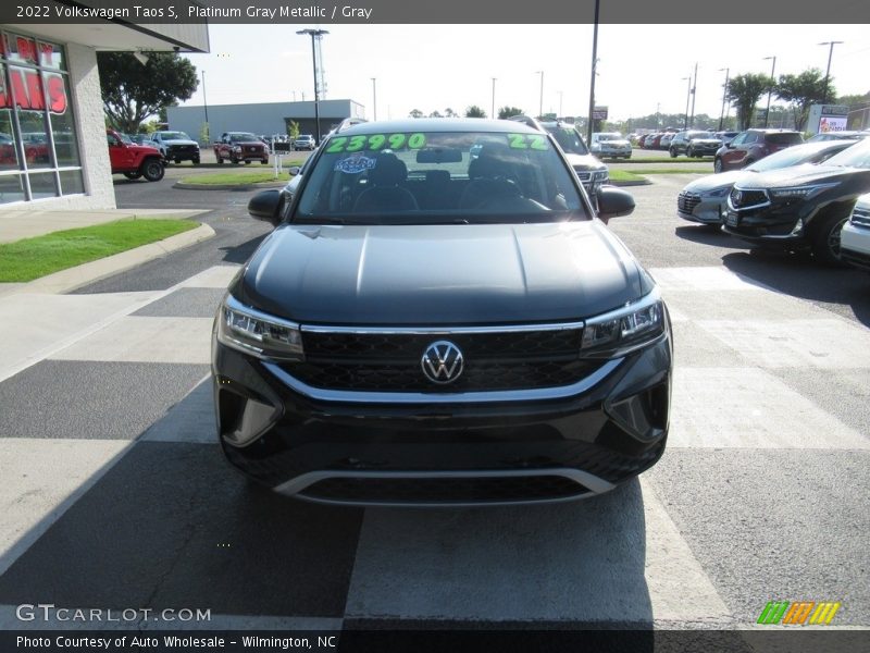 Platinum Gray Metallic / Gray 2022 Volkswagen Taos S
