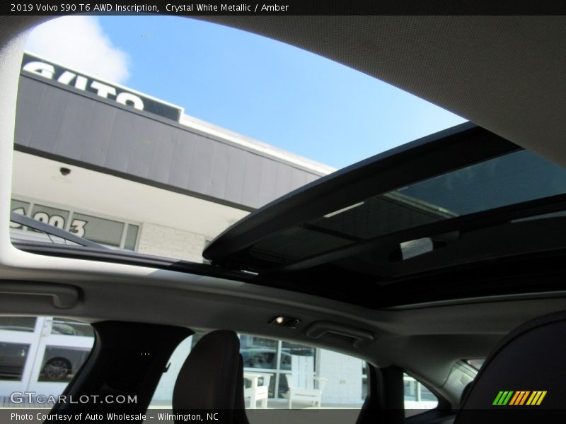 Crystal White Metallic / Amber 2019 Volvo S90 T6 AWD Inscription