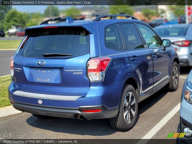 Quartz Blue Pearl / Gray 2017 Subaru Forester 2.5i Premium