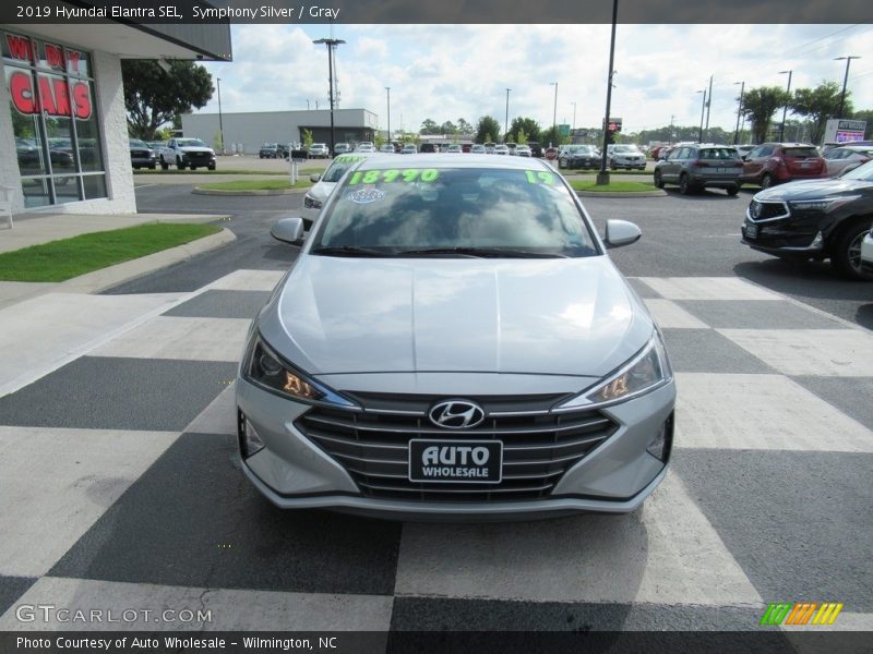 Symphony Silver / Gray 2019 Hyundai Elantra SEL