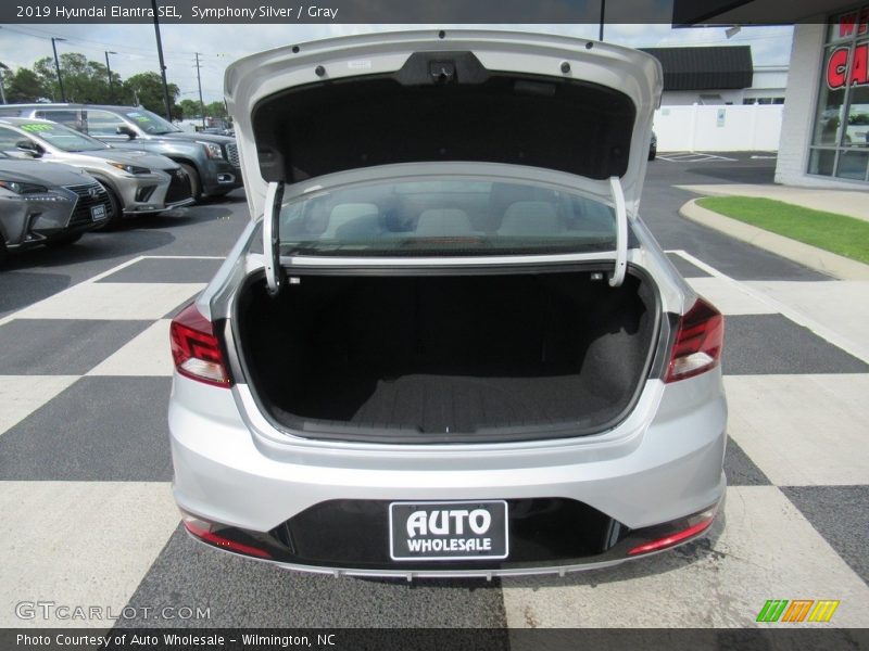 Symphony Silver / Gray 2019 Hyundai Elantra SEL