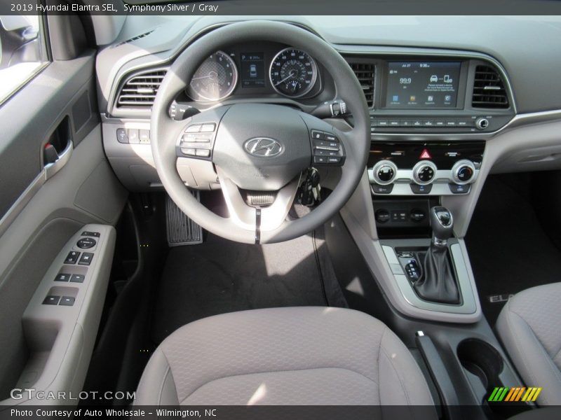 Symphony Silver / Gray 2019 Hyundai Elantra SEL