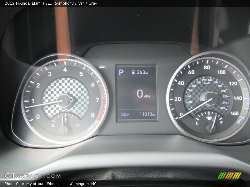 Symphony Silver / Gray 2019 Hyundai Elantra SEL