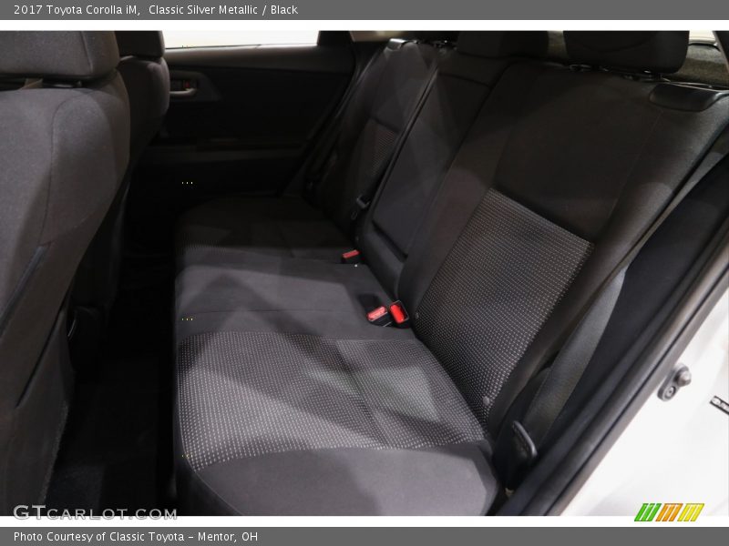 Classic Silver Metallic / Black 2017 Toyota Corolla iM