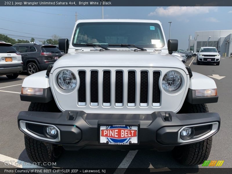 Bright White / Black 2021 Jeep Wrangler Unlimited Sahara 4x4