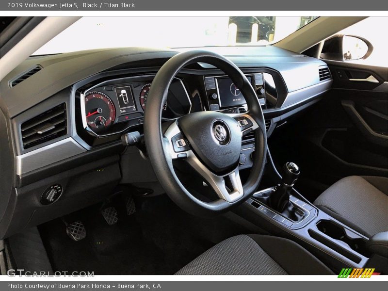 Black / Titan Black 2019 Volkswagen Jetta S