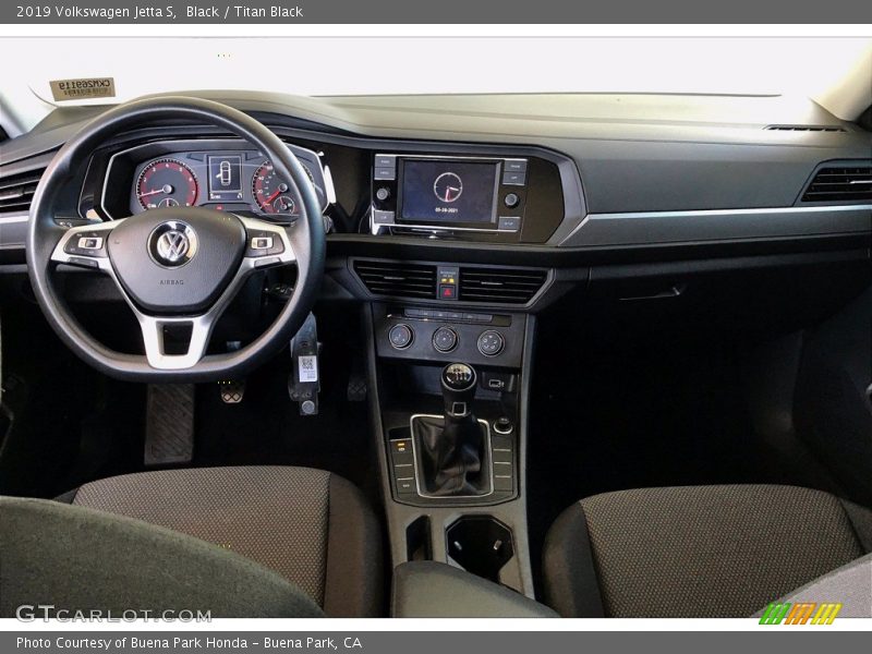 Black / Titan Black 2019 Volkswagen Jetta S