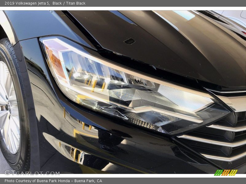 Black / Titan Black 2019 Volkswagen Jetta S