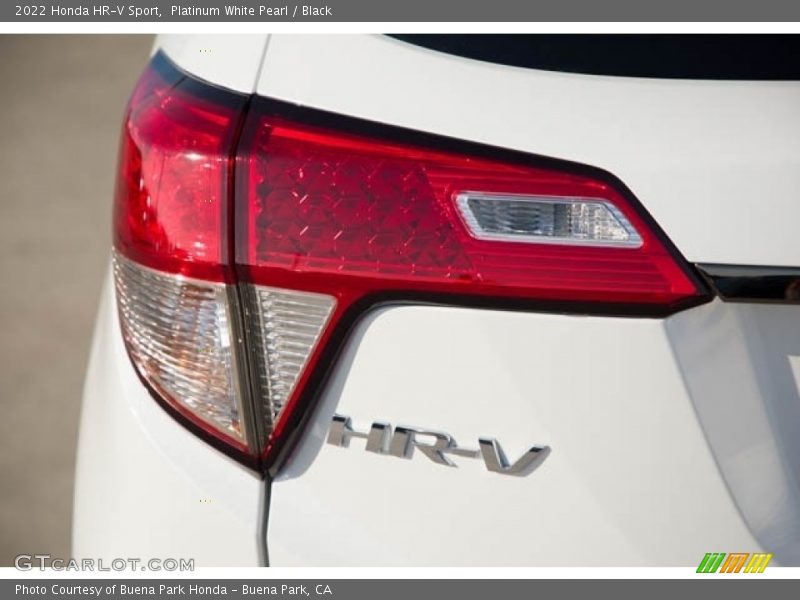 Platinum White Pearl / Black 2022 Honda HR-V Sport